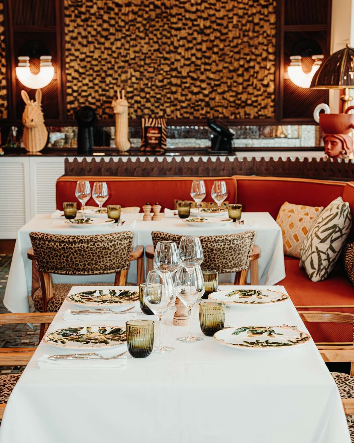 african queen restaurant interior design architecture