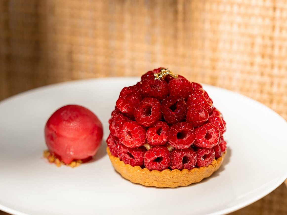 raspberry tart dessert sorbet refined pastry african queen